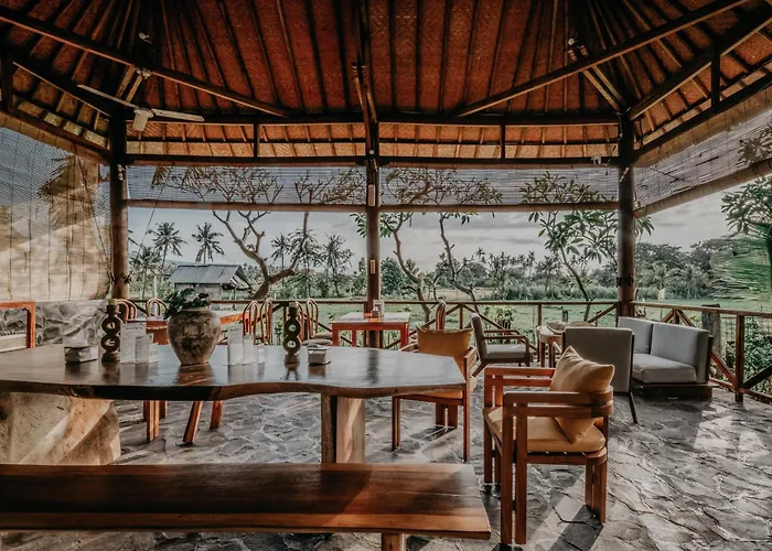 Hotel Rumi Bumi - A For Unhurried Days