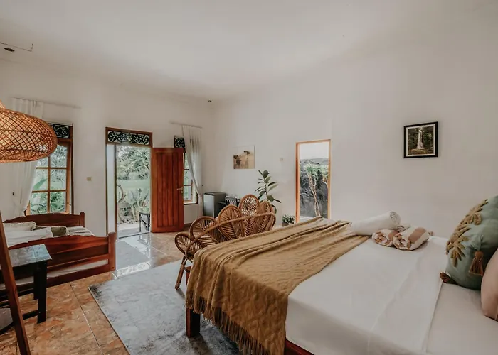 Hotel Rumi Bumi - A For Unhurried Days